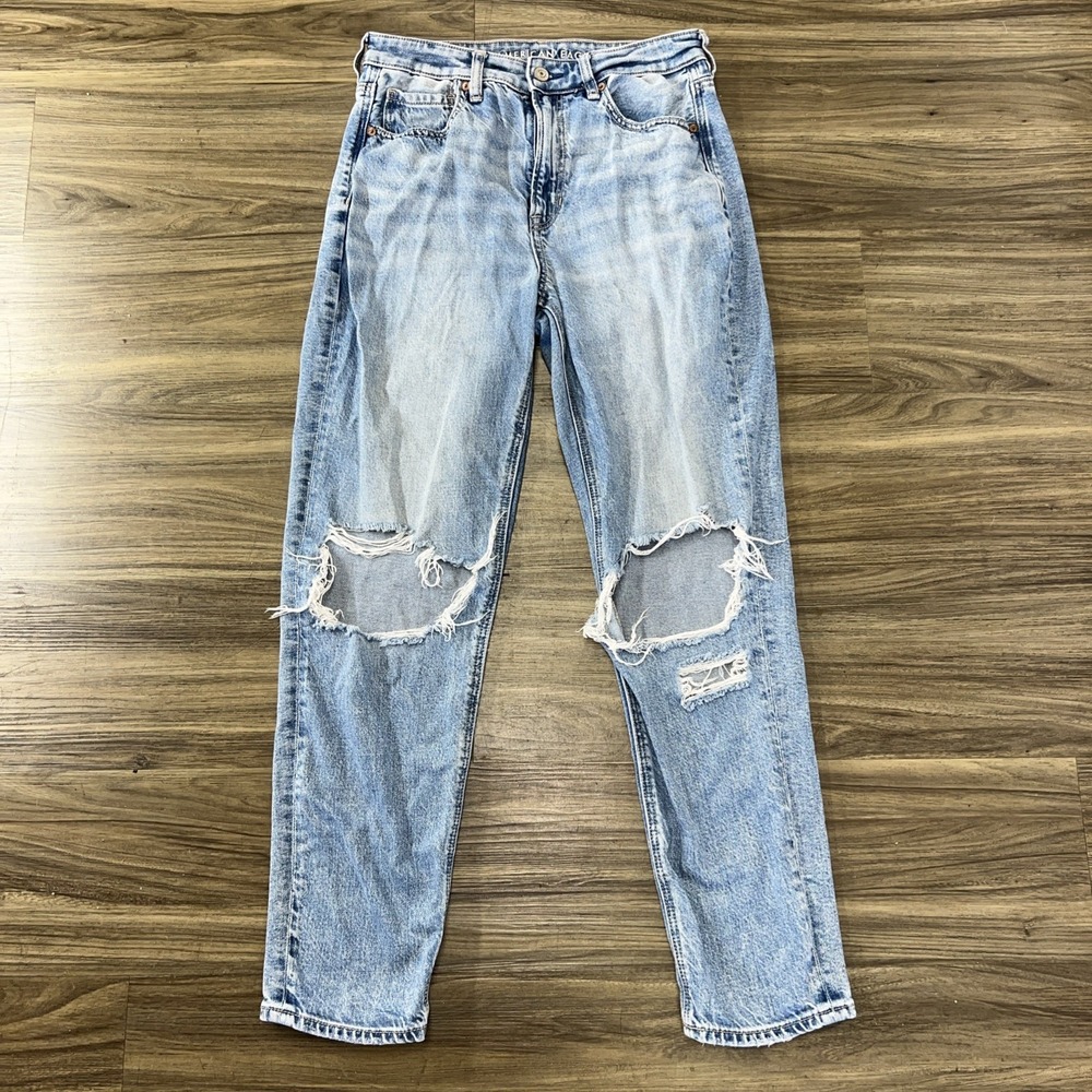 American Eagle Mom Jean Size 6 Distressed Worn - Picture 1 of 7